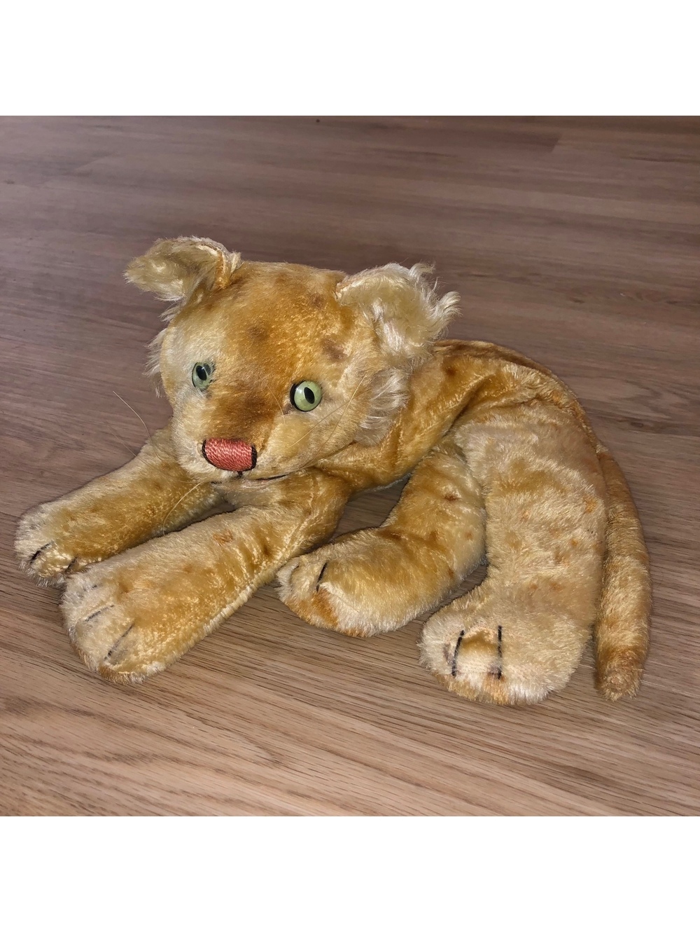 VINTAGE STEIFF BABY YOUNG LION CUB LIONESS GREEN EYES PLUSH 1950s